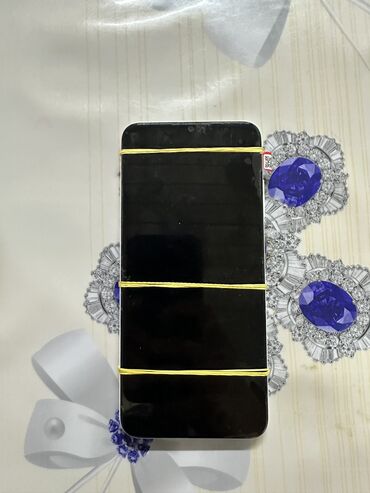 телефон в рассрочку айфон 11: Samsung Galaxy A03s, Колдонулган, 64 ГБ, түсү - Ак, 2 SIM