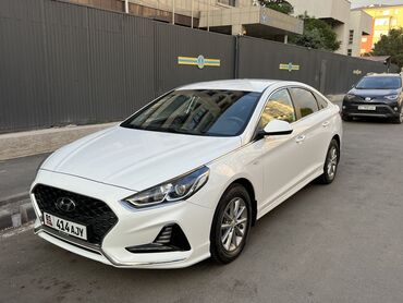 Hyundai: Hyundai Sonata: 2019 г., 2 л, Автомат, Газ, Седан