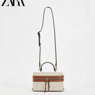 сумки zara распродажа: Прямоугольная сумка-шкатулка от Zara, выполненная из бежевого текстиля