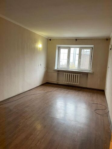 обмен квартир на дом: 2 комнаты, 43 м², Хрущевка, 5 этаж, Старый ремонт