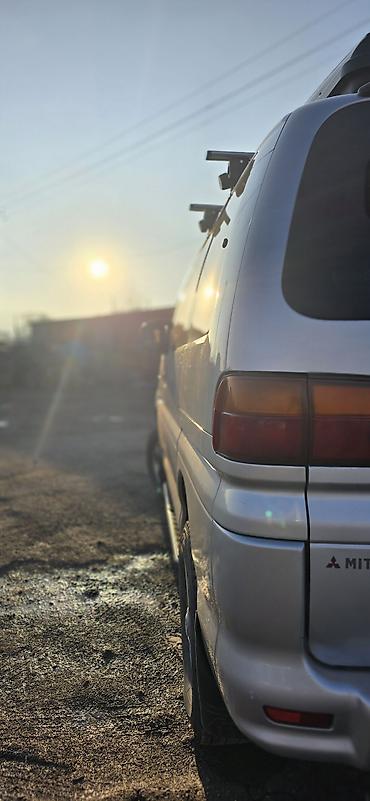 Mitsubishi: Mitsubishi Delica: 2002 г., 2.8 л, Автомат, Дизель, Минивэн — 8