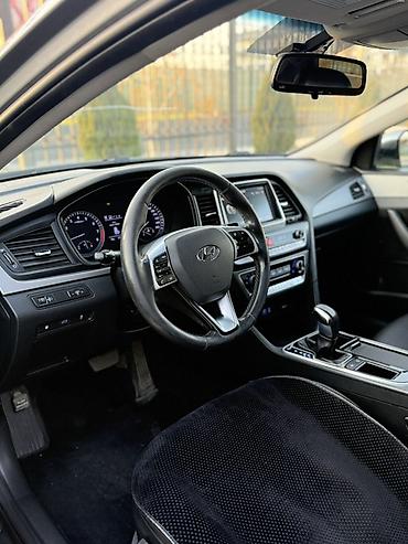 hundai sonata: Hyundai Sonata: 2018 г., 2 л, Автомат, Газ, Седан — 10