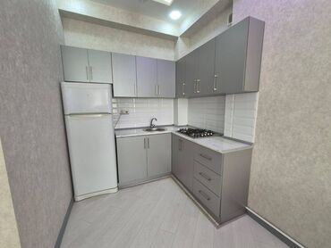 Uzunmüddətli kirayə mənzillər: Qaraçuxur,Aura şadlıq sarayı yaxınlığında,6 mərtəbə yeni — 6