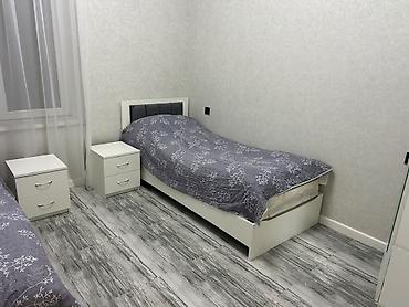 xirdalanda ev: Hovuzlu müstəqil həyət evi - Geniş, işıqlı həyət: dekorativ döşəmə — 8