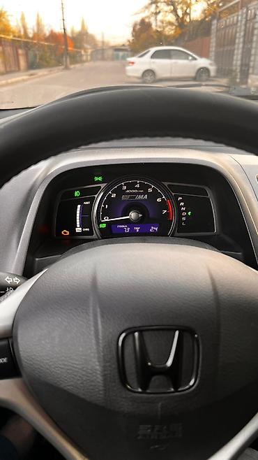 Honda: Honda Civic: 2009 г., Автомат, Гибрид — 11