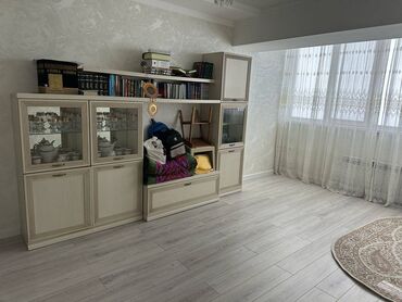квартиры в кок жар: 2 бөлмө, 70 кв. м, Элитка, 5 кабат, Евроремонт