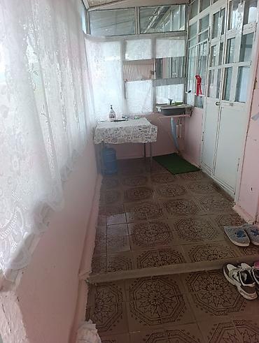 sumqayitda ev: Şamaxı Rayonuda şeherin merkezinde 6 sot torpaqın içinde 2 mertebeli — 9
