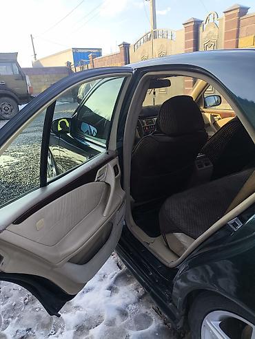 Mercedes-Benz: Mercedes-Benz E-Class: 1999 г., 2.8 л, Типтроник, Бензин, Седан — 7