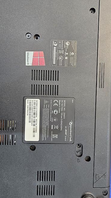 Другие бренды ноутбука: Packard Bell EasyNote (15.6") - Экран 15.6", широкоформатный, матрица — 10