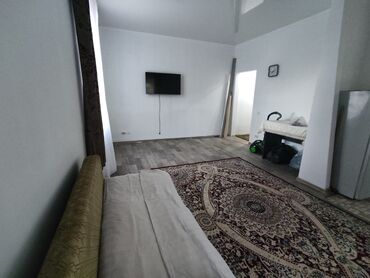 квартиры в манасе: 1 комната, Собственник, Без подселения, С мебелью частично