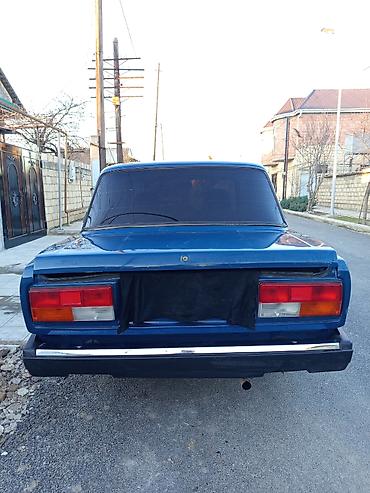 Avtomobil alışı: Salam Maşin Satilir. İli - 2008 Barter ancaq - 2106 olunur. Maşin — 14