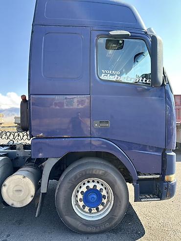 присеп тир: Тягач, Volvo, Без прицепа — 3
