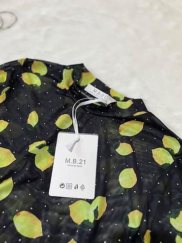 burberry torba u: Prozirna bluza sa cirkonima
Velicina M 
1100 din🟨🟨 — 5