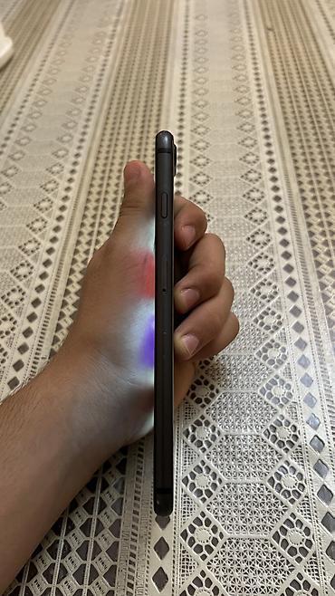 Apple iPhone: IPhone 8 Plus, 64 GB, Black Titanium — 5