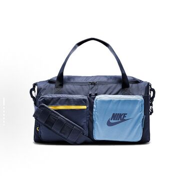 барселона форма: ОРИГИНАЛ .Спортивная сумка Nike — стильная и функциональная модель в