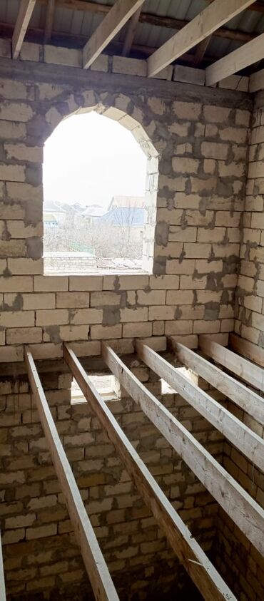 Həyət evləri və villaların satışı: 6 otaqlı, 350 kv. m, Təmirsiz — 10