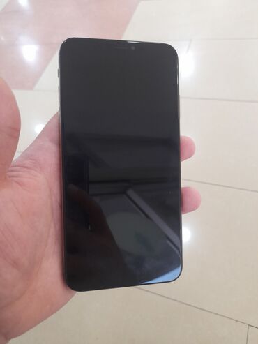 iphone xs max irşad: IPhone Xs Max, 64 GB