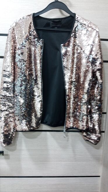 кожаная куртка женская: Biserli jaket kimidevitrovka kimide gedir.razmer M.unvan bine
