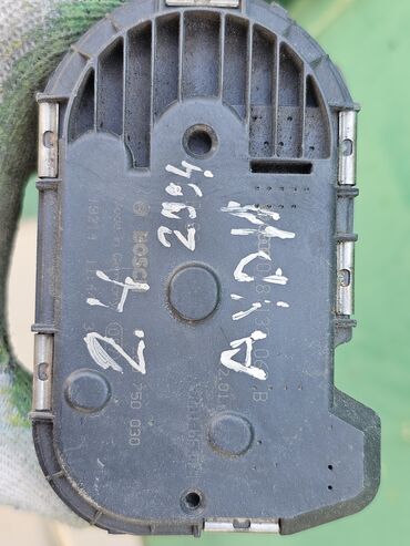 Дроссельные заслонки: Дроссельная заслонка Volkswagen 2000 г., Б/у, Оригинал, Германия — 9