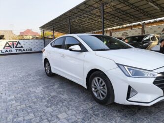 Hyundai: Hyundai Avante: 2018 г., 1.6 л, Автомат, Бензин, Седан — 3