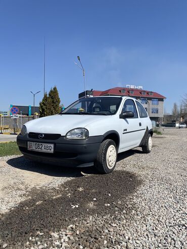 опел аста: Opel Corsa: 1993 г., 1.4 л, Автомат, Бензин, Хэтчбэк