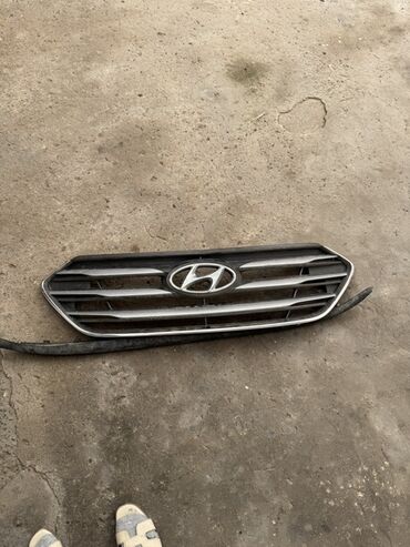 ниссан сефиро запчасти: Решетка радиатора Hyundai Оригинал