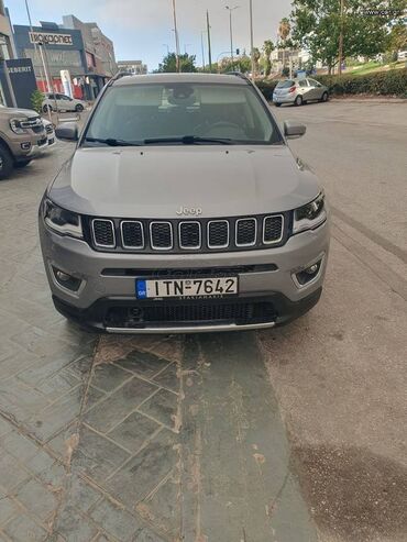 Jeep Compass: 1.6 l | 2017 year 137464 km. SUV/4x4