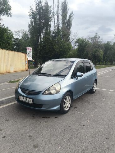 honda fit гибрид: Honda Fit: 2005 г., 1.3 л, Вариатор, Бензин, Хетчбек