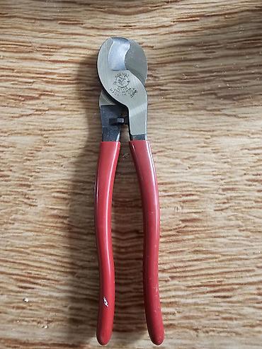 Alətlər: Klein Tools kabel kəsən alət - Brend/model: Klein Tools (qabıq — 3