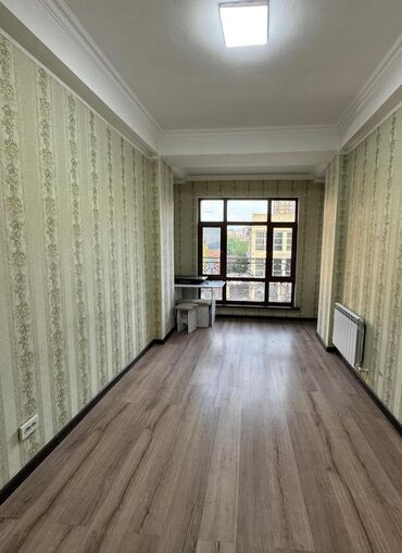 сколько стоит трехкомнатная квартира в бишкеке: 2 комнаты, 81 м², Элитка, 3 этаж, Евроремонт