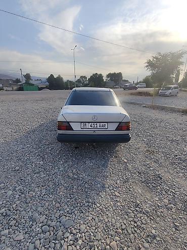 mersedes e class: Mercedes-Benz W124: 1985 г., 2.6 л, Механика, Бензин, Седан — 5