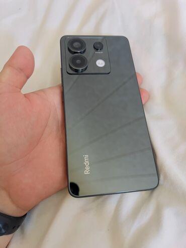 повербанк ми: Redmi, Redmi Note 13 Pro Plus, Б/у, 512 ГБ, цвет - Черный, 2 SIM