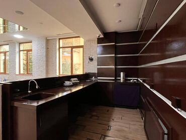 Ofislər: Nərimanov metrosuna yaxın, ümumi sahəsi 90 kv/m olan, 4 otaqlı ofis -da lalafo.az — 18 Ofislər: Nərimanov metrosuna yaxın, ümumi sahəsi 90 kv/m olan, 4 otaqlı ofis — 18