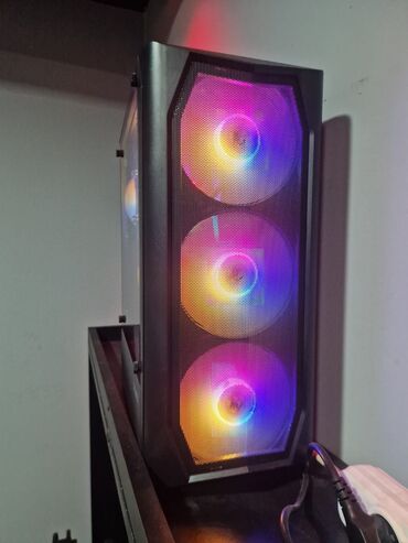 Masaüstü kompüterlər və iş stansiyaları: Oyun üçün tam set: monitor + mexaniki klaviatura + - Klaviatura: Tam — 10