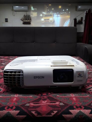 epson projector qiymeti: İşlənmiş Proyektor Epson, Ünvandan götürmə