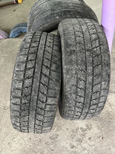 авито резина бу: Продаю резину 2 зимних шины Б/У
235/55 r18