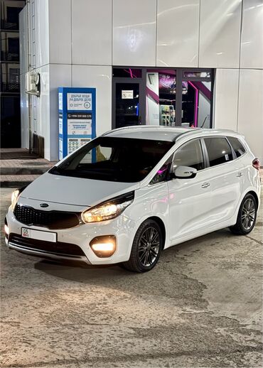 электромобиль минивэн: Kia Carens: 2017 г., 2 л, Типтроник, Газ, Минивэн