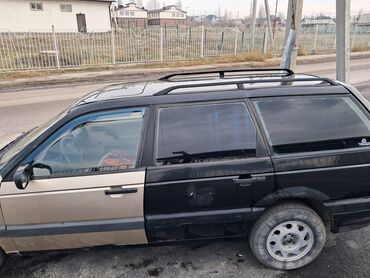 Volkswagen: Volkswagen Passat: 1990 г., 1.8 л, Механика, Бензин, Универсал — 3