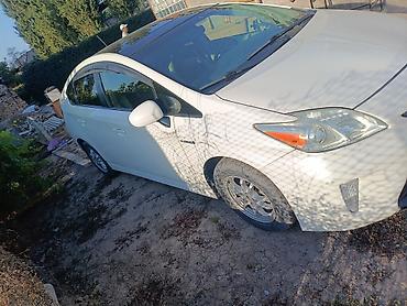 Продажа авто: Toyota Prius: 2013 г., 1.5 л, Вариатор, Гибрид, Седан — 3