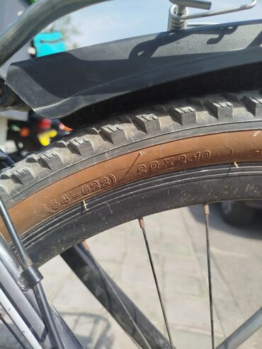 yesabet: İşlənmiş Elektrik velosipedi Trek, 29", sürətlərin sayı: 21, 750 < Vt