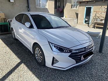 11000: Hyundai Avante: 2019 г., Автомат, Бензин, Седан — 1
