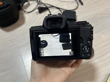 Canon EOS M50 с объективом EF‑M 15–45mm f/3.5–6.3 IS STM Компактная