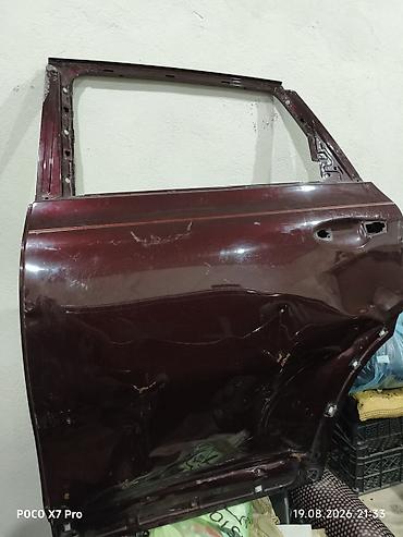 daewoo espero 1996: Kia Sorento 2016 .Sol arxa qapi(vurulmuş) amerikanka. batigi var usta — 3