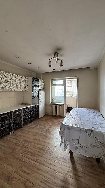 квартира район старый толчок: 3 комнаты, 82 м², Восток-5 мкр 106 серия, 8 этаж, Старый ремонт — 5