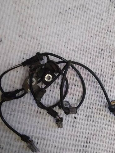 Другие автозапчасти: Датчик abs Subaru Outback BP EJ25 2007 (б/у)