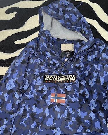 buzz patike tn muske: Napapijri anorak jakna sa kapuljačom – camo plavo/crni print. Jakna je — 2