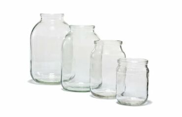 посуда бу: Продаю стеклянные банки 3литровые по 30 сом 60 штук 0,9 литровые 15