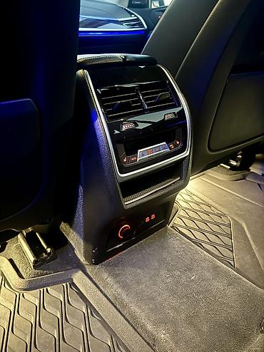 kamry 80: BMW X7: 2021 г., 3 л, Автомат, Бензин, Лимузин — 9