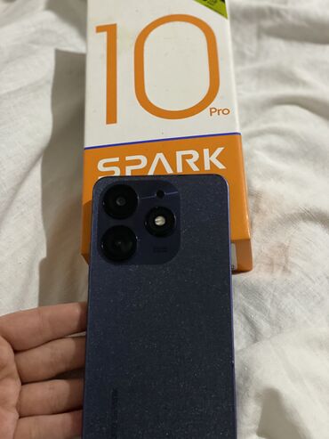 nəzarət kamerasi: Tecno Spark 10 Pro, 256 GB, rəng - Göy, Zəmanət, Barmaq izi, Simsiz şarj