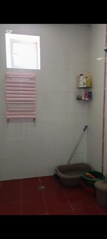 Uzunmüddətli kirayə evlər: 100 kv. m, 3 otaqlı, İnternet, Telefon, Qaz -da lalafo.az — 10 Uzunmüddətli kirayə evlər: 100 kv. m, 3 otaqlı, İnternet, Telefon, Qaz — 10